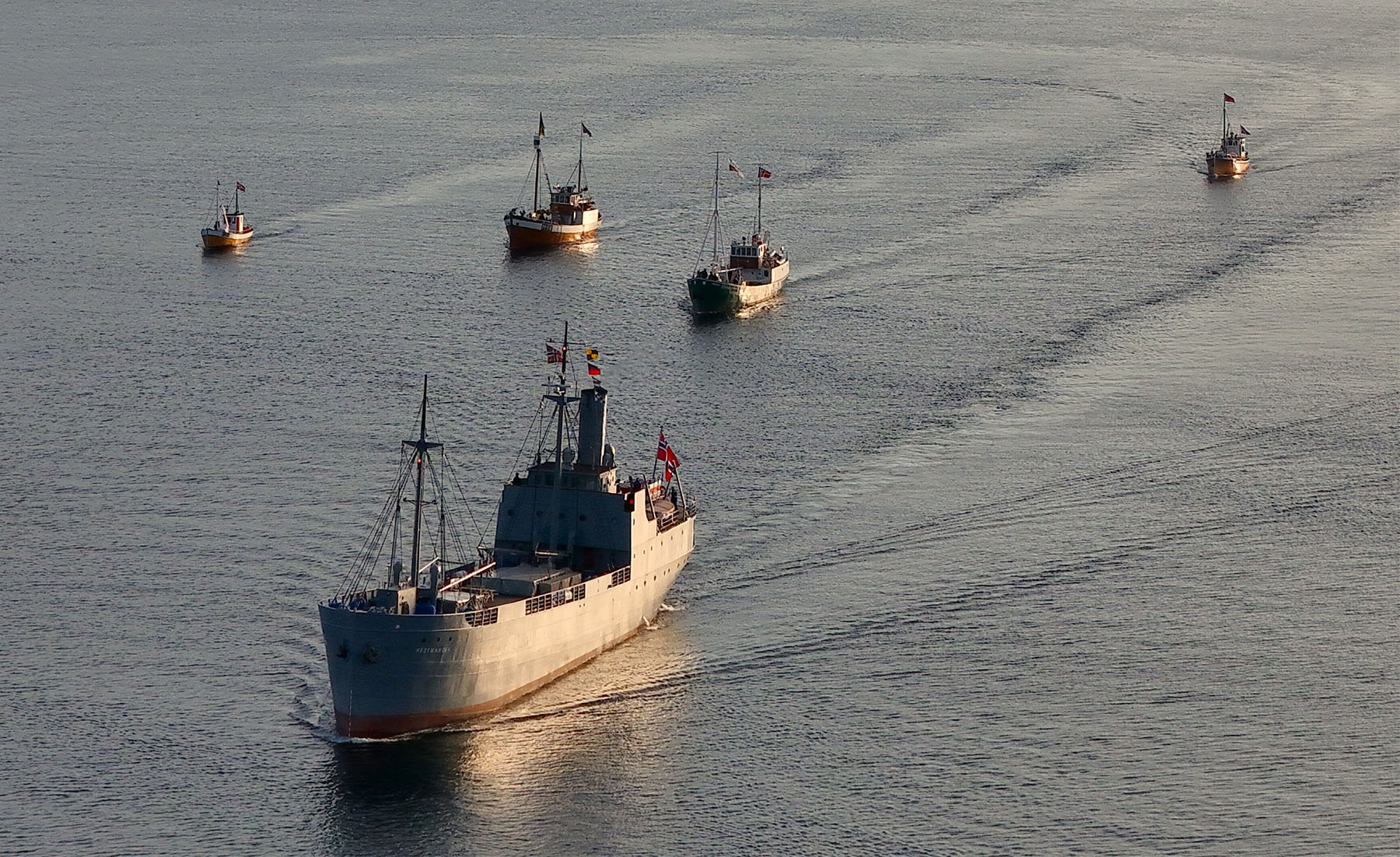 The liberation convoy on its way to Shetland -  Photo: Samferdelsfoto/Tor Arne Aasen
